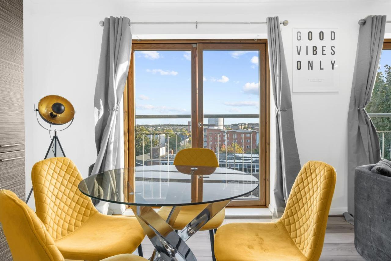 Ebra Stays - Luxury 2 Bedroom Apartment - Birmingham Exterior foto
